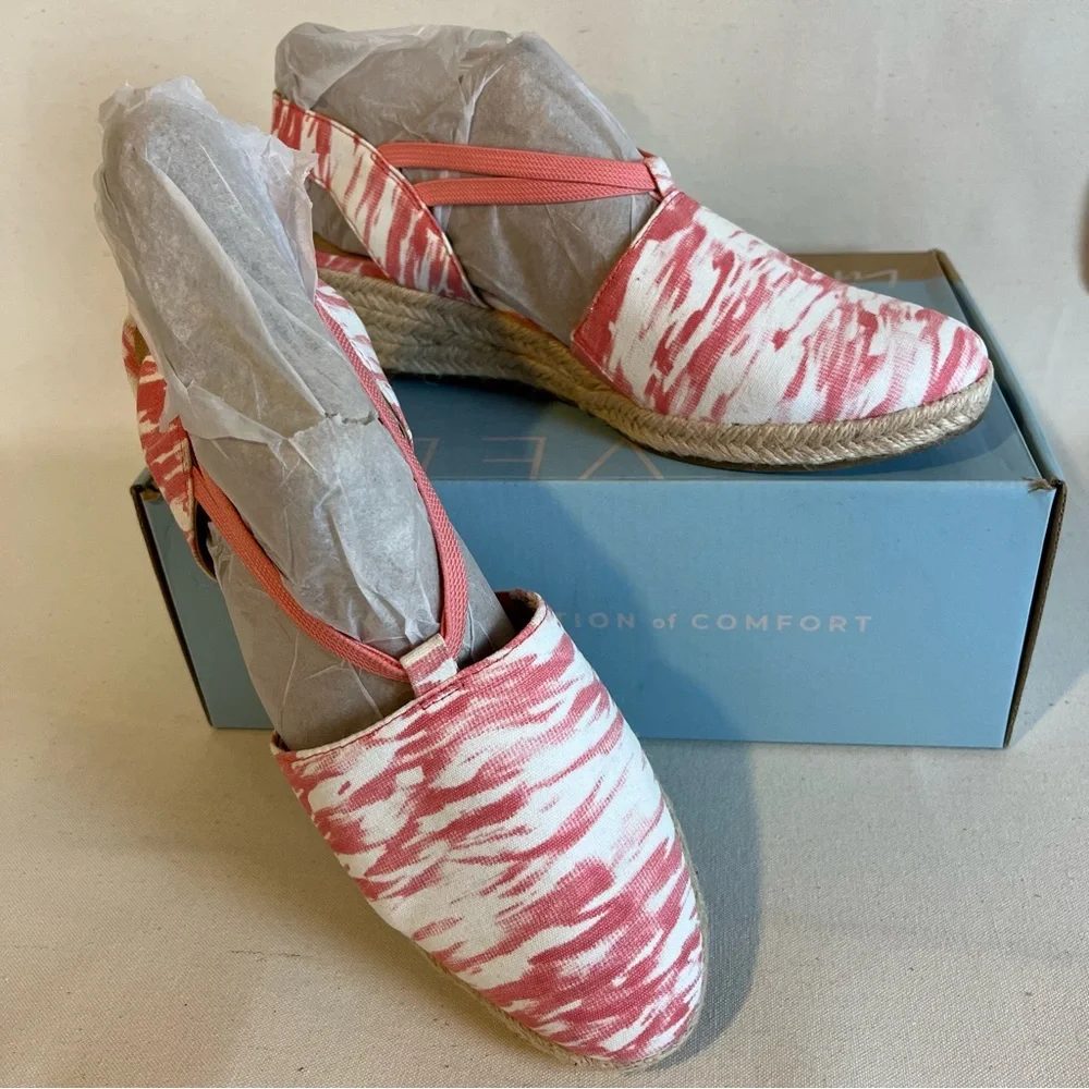 Lifestride Velocity Katrina 2 Pink Blush/Multi 9.5 Espadrille Wedge Sandals‎